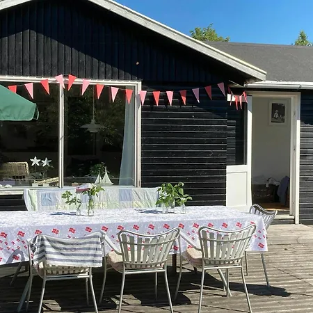 Cosy, Undisturbed Sanctuary Away From The בית נופש Nykøbing Sjælland