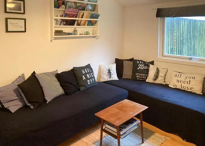 Cosy, Undisturbed Sanctuary Away From The Feriehus